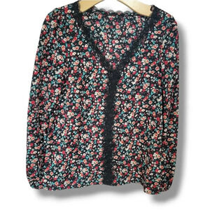 SHEIN Women's multicolor ditsy floral long sleeves lace trim detail blouse